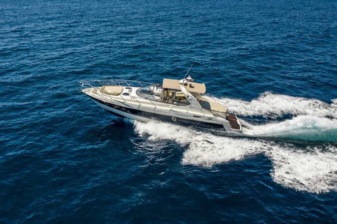 Cranchi 41 | Gin Tonic