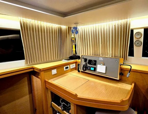 Lagoon 450 F | Paseaon