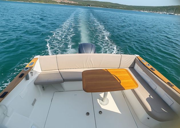 Beneteau Antares 8.80 | 14