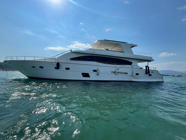 Custom Built 85 | Miss Elizya