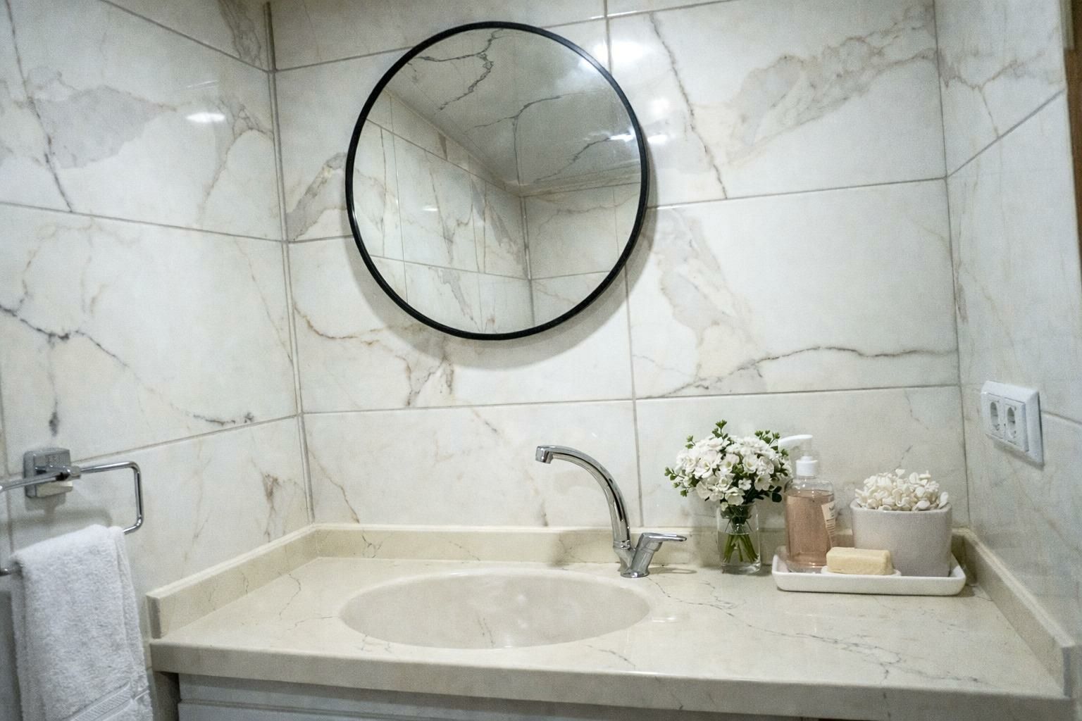 Custom Built 85 | Miss Elizya