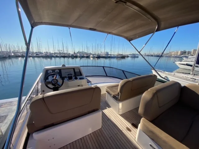 Bavaria Virtess 420 Fly | Mia Sophie