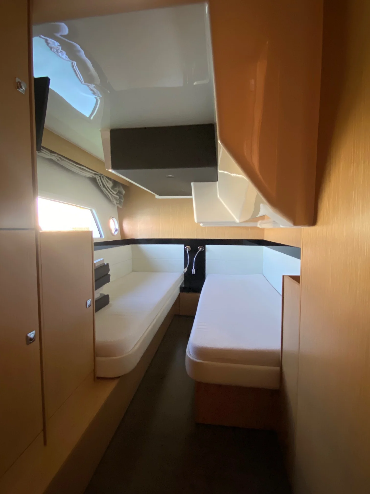 Bavaria Virtess 420 Fly | Mia Sophie
