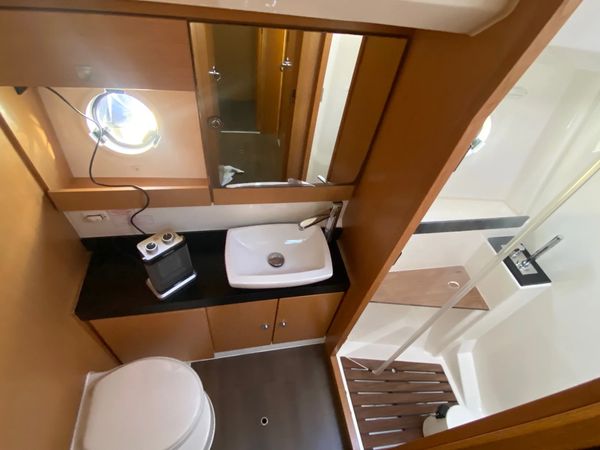 Bavaria Virtess 420 Fly | Mia Sophie