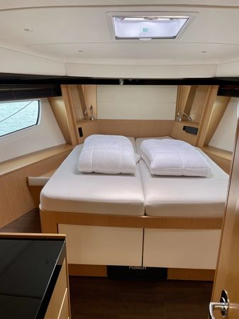 Bavaria Virtess 420 Fly | Mia Sophie