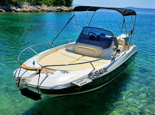Sessa Key Largo 24 | Dory