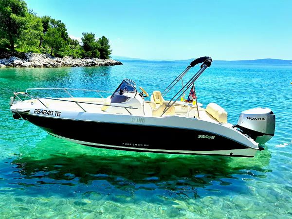 Sessa Key Largo 24 | Dory