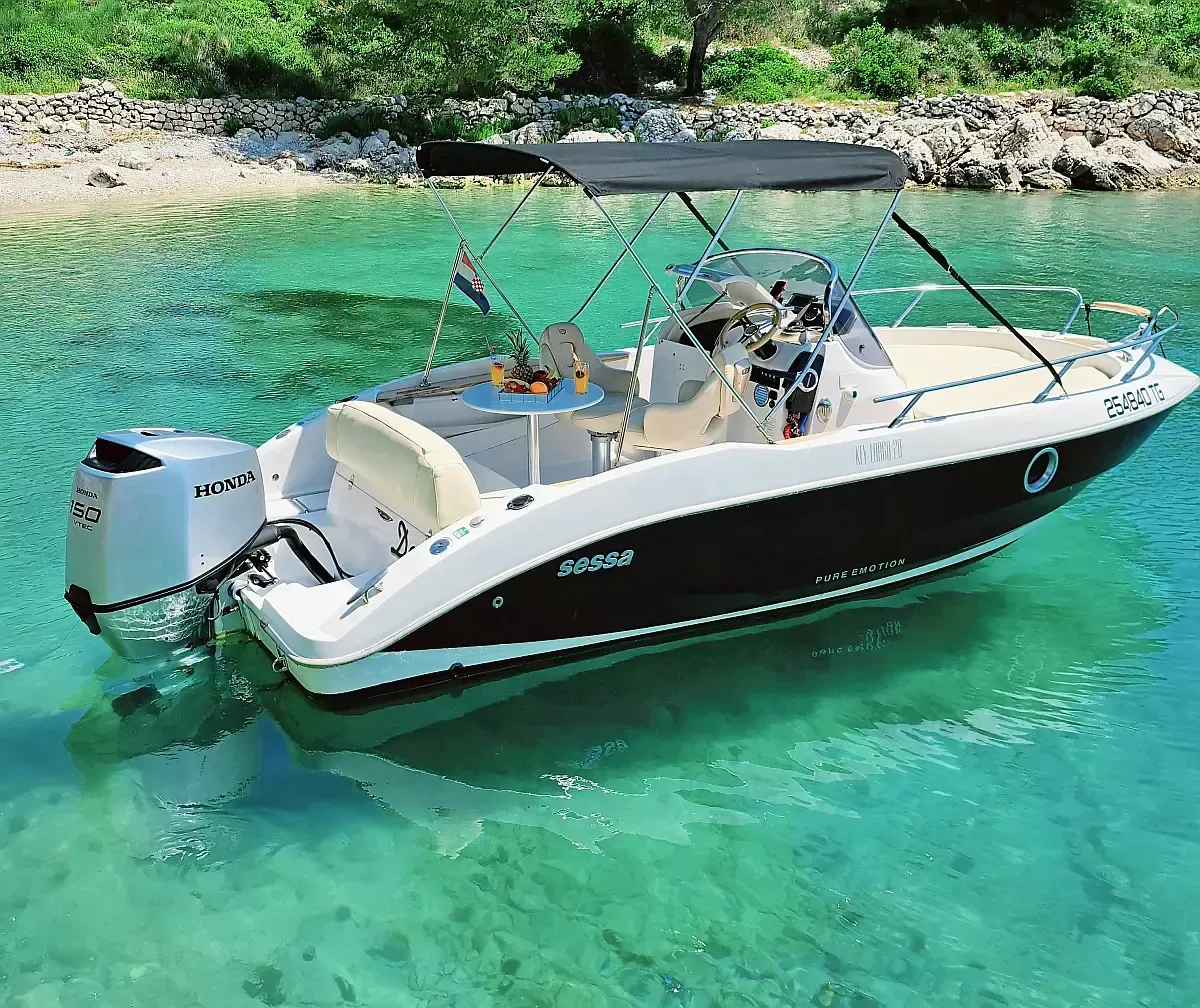 Sessa Key Largo 24 | Dory