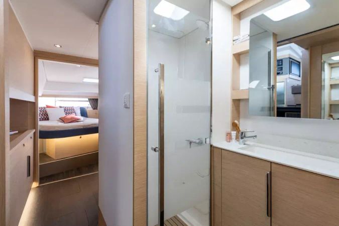 Fountaine Pajot FP44 | Cat O Caster