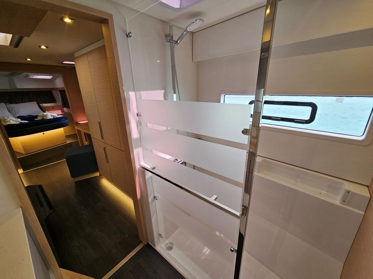 Fountaine Pajot New 41 | Irish Exit