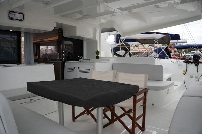 Lagoon 46 | Christianna 15