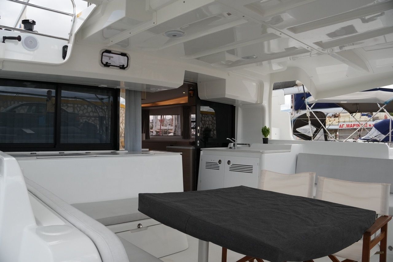 Lagoon 46 | Christianna 15