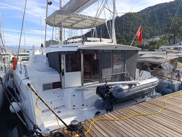 Bali 4.6 | Royal Salute