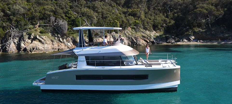 Fountaine Pajot MY 37 | Rossinante
