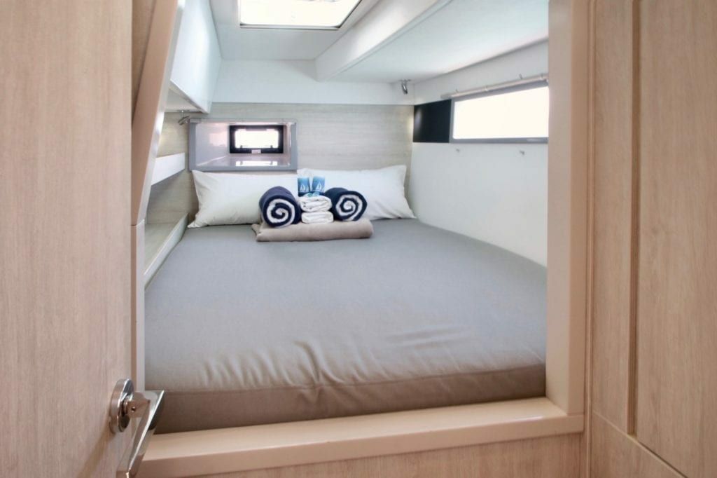 Leopard 43 PC | Great White