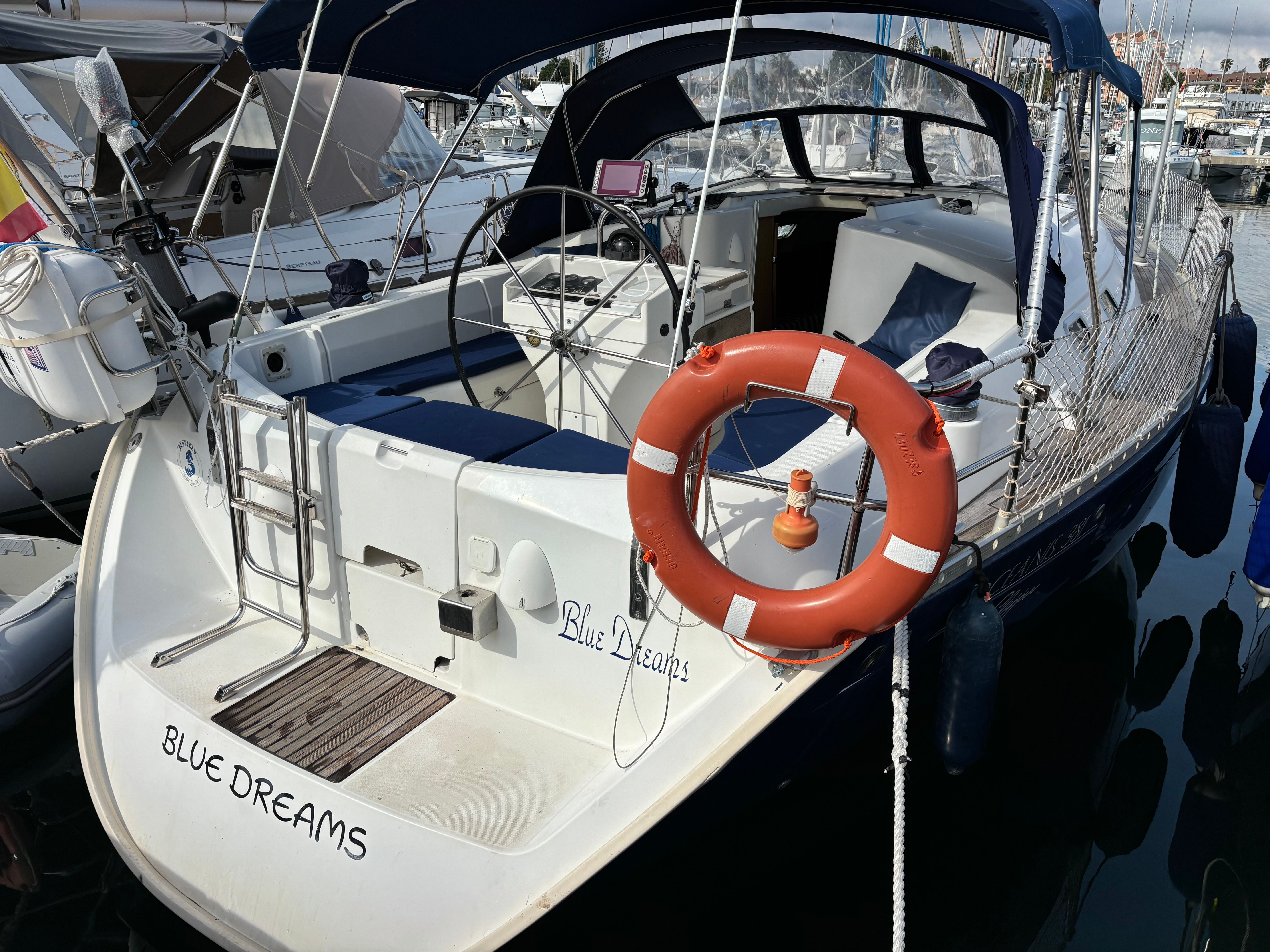 Beneteau Oceanis 38.1 | Blue Dreams