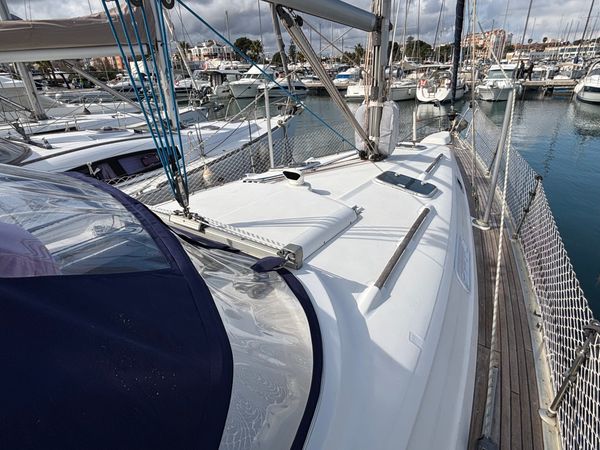 Beneteau Oceanis 38.1 | Blue Dreams