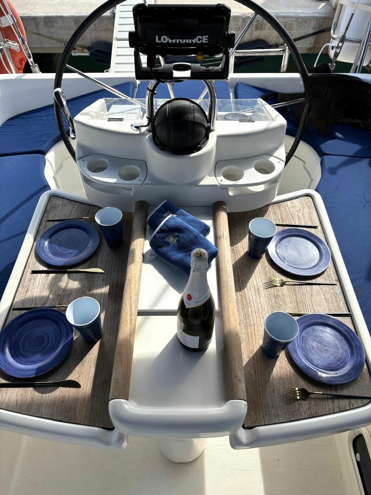 Beneteau Oceanis 38.1 | Blue Dreams
