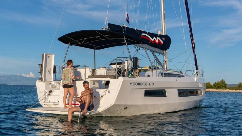 Dufour 41 | Moorings 25