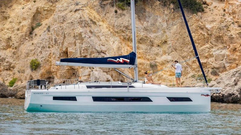 Dufour 41 | Moorings 25