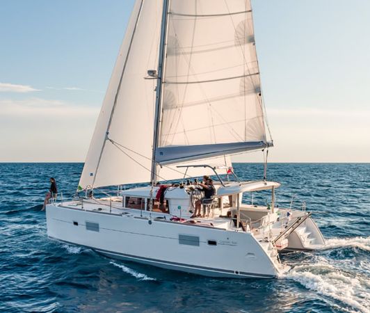 Lagoon 400 S2 | Christina 1