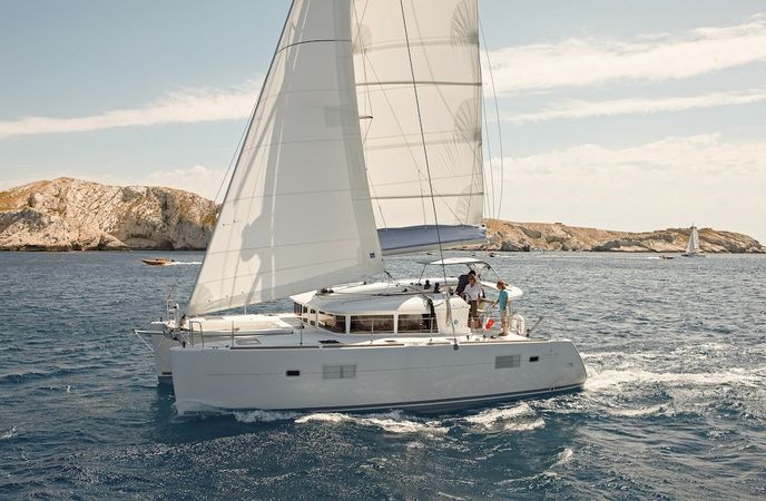 Lagoon 400 S2 | Christina 1