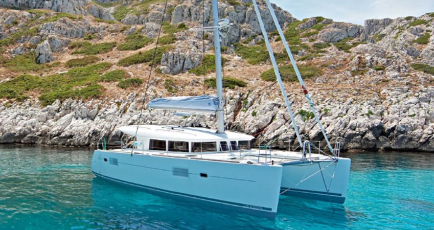 Lagoon 400 S2 | Christina 1