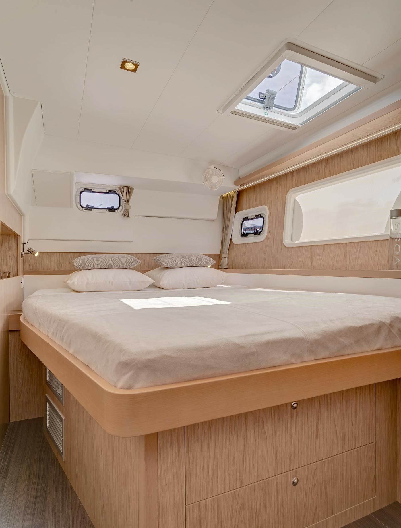 Lagoon 400 S2 | Christina 1