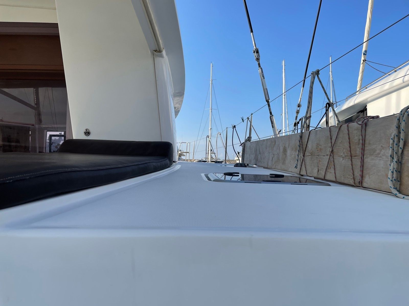 Lagoon 400 S2 | Christina 1