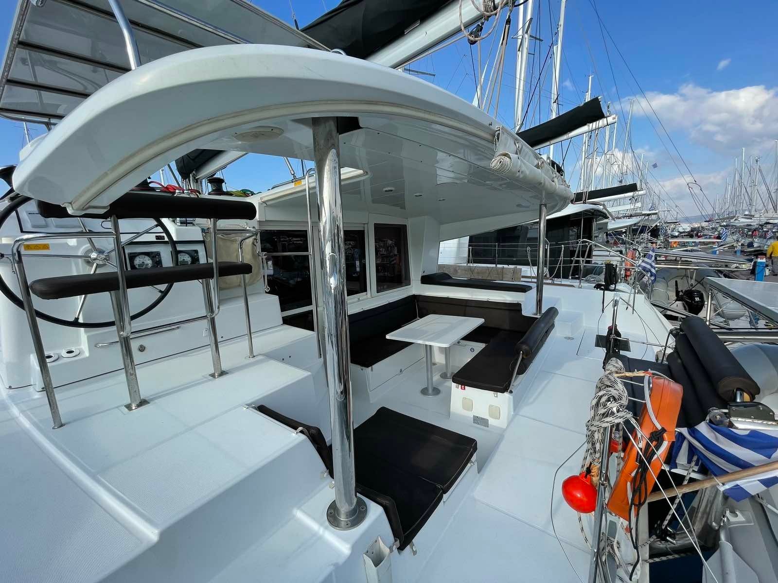 Lagoon 400 S2 | Christina 1