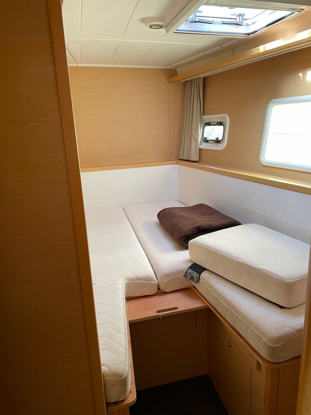 Lagoon 400 S2 | Christina 1
