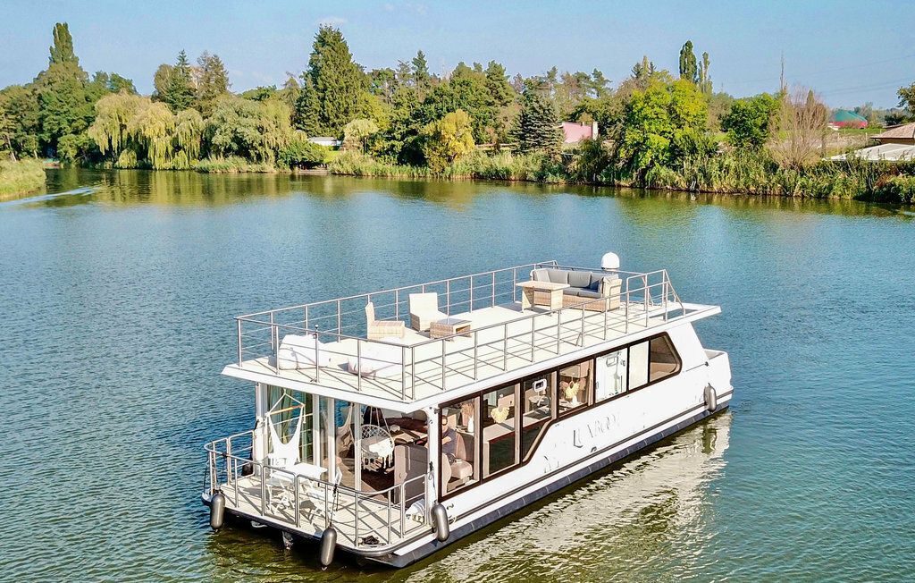 Houseboat Luxboot | Melin