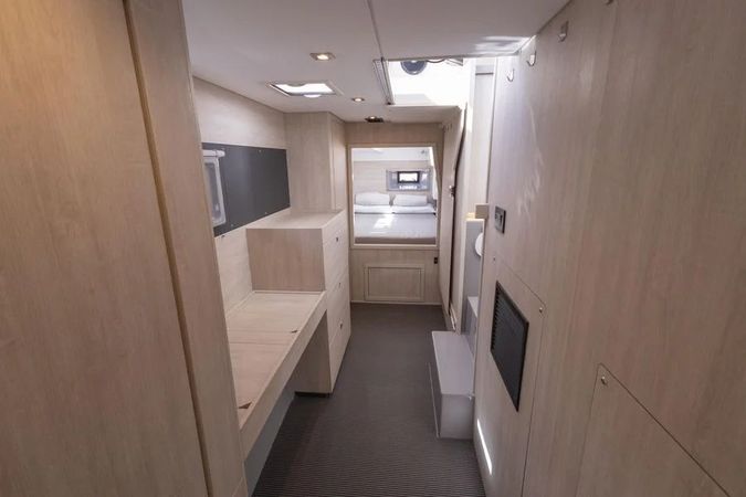 Leopard 43 | Pauline