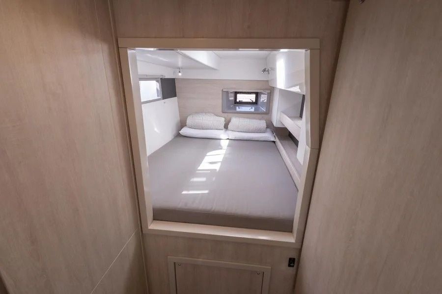 Leopard 43 | Pauline