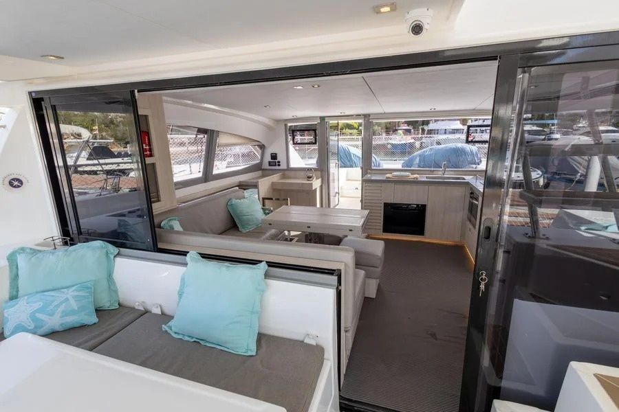 Leopard 43 | Pauline