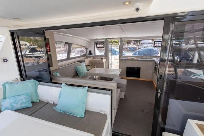 Leopard 43 | Pauline