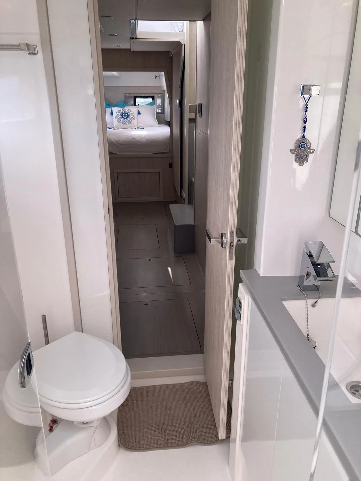 Leopard 43 | Pauline