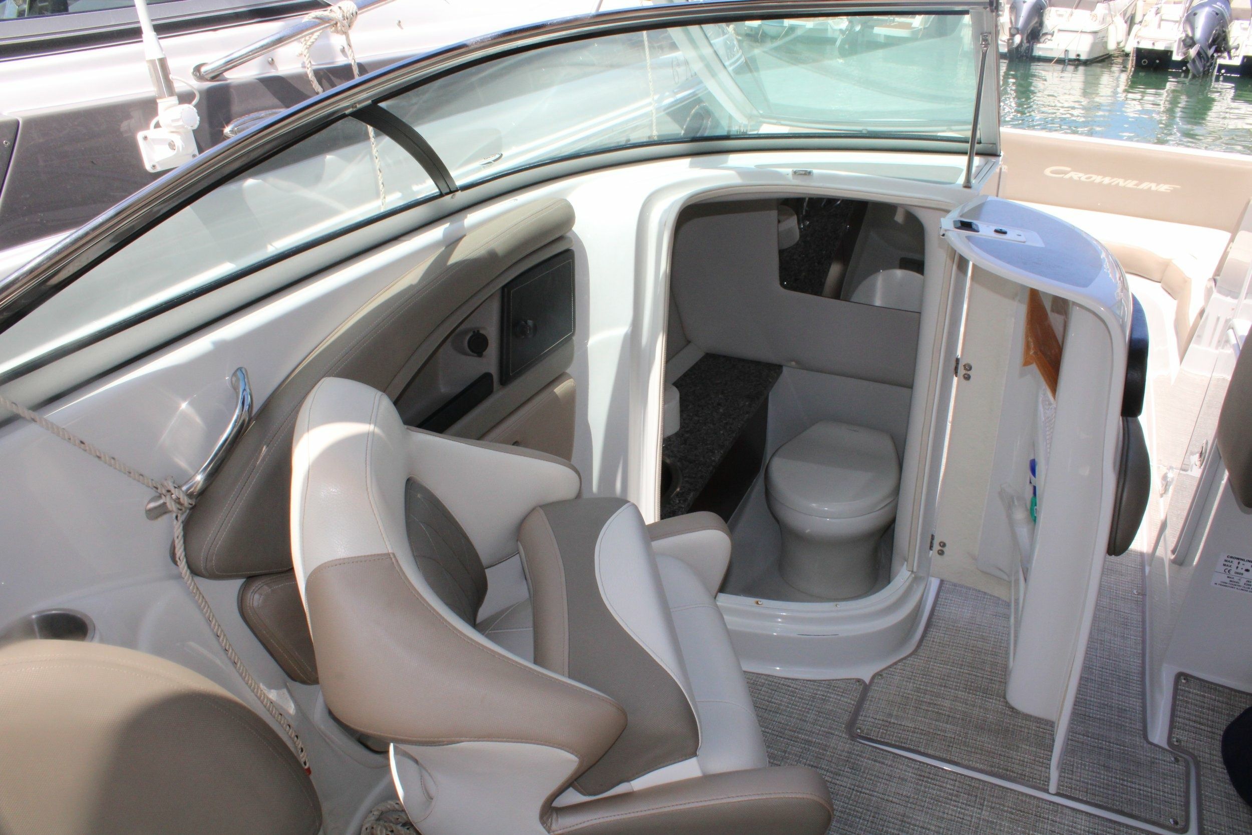 Crownline 255 | Skylark