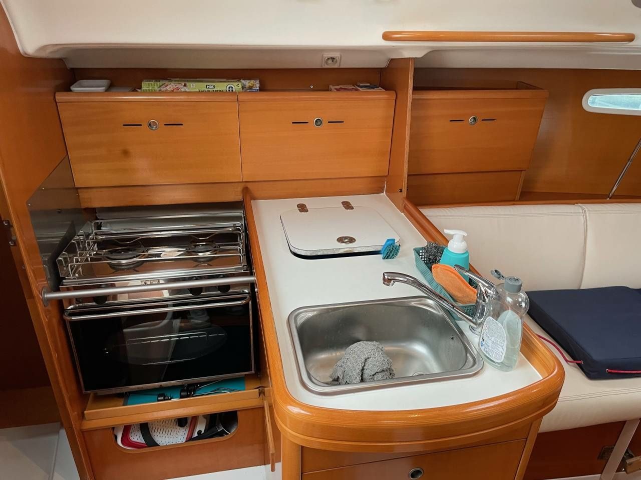 Beneteau First 31.7 | Rayon Vert