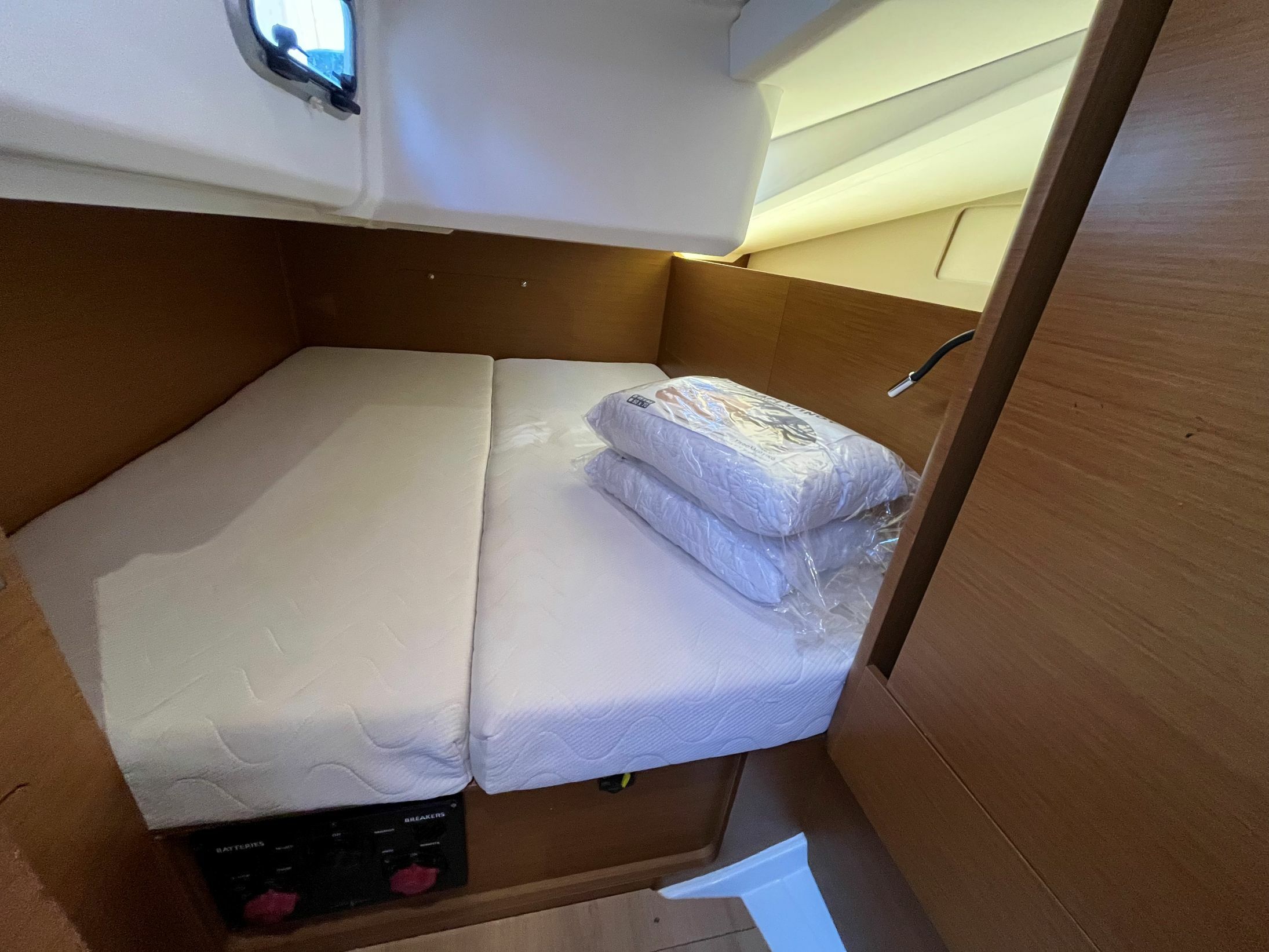 Jeanneau Sun Odyssey 440 | Diamond