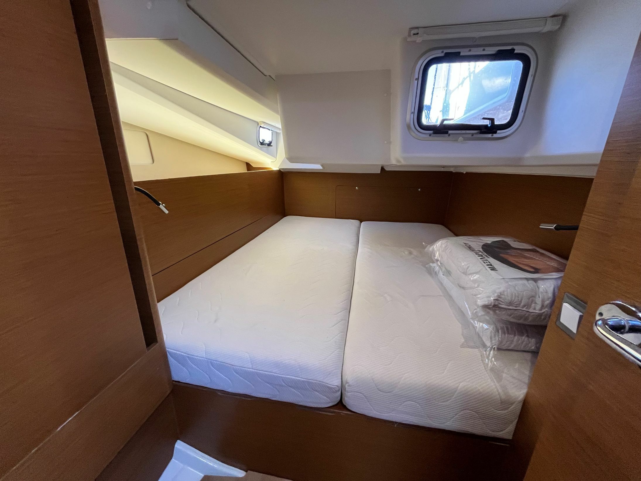 Jeanneau Sun Odyssey 440 | Diamond