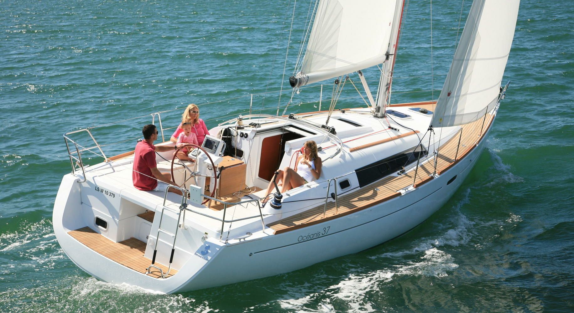 Beneteau Oceanis 37 | Karyatis