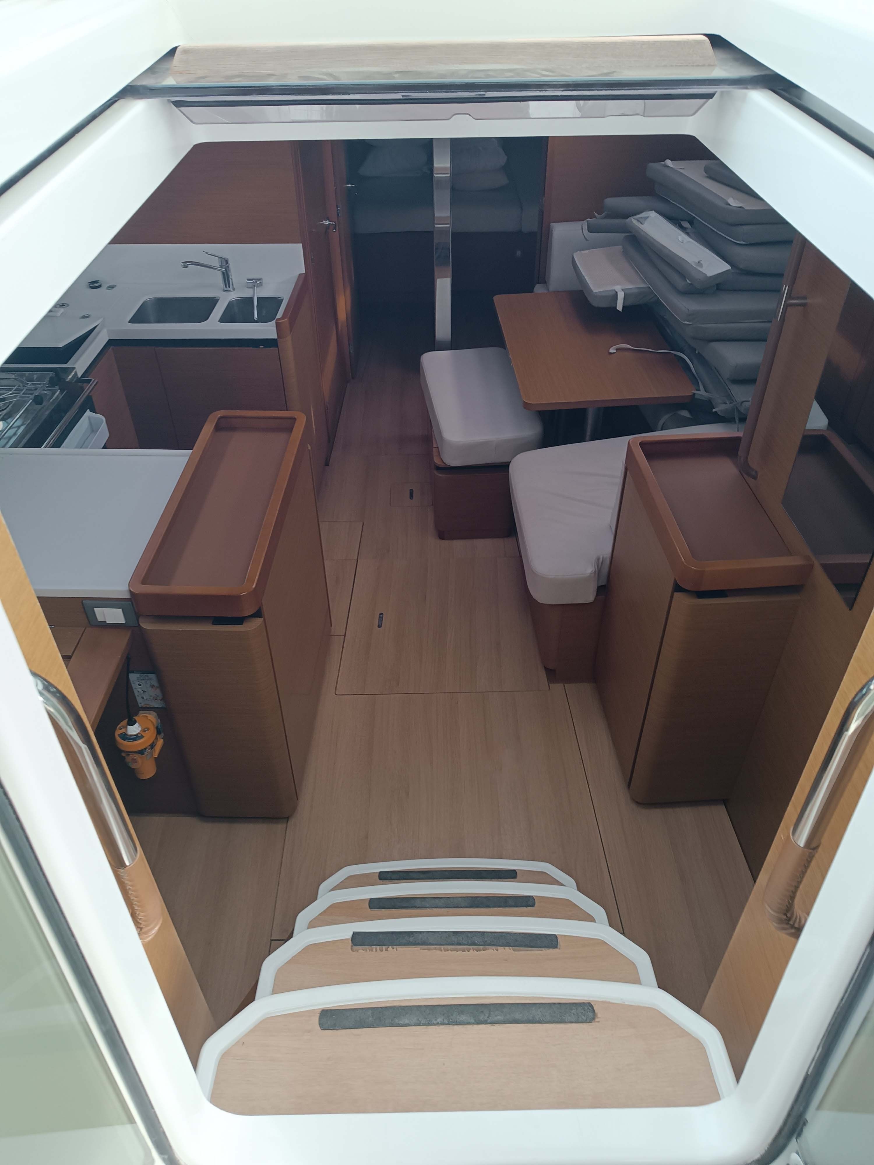 Jeanneau Sun Odyssey 440 | Funky One