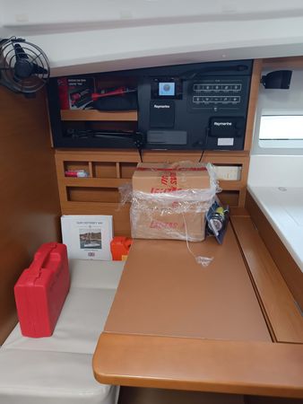 Jeanneau Sun Odyssey 440 | Funky One