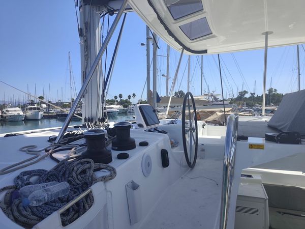 Lagoon 46 | Athina