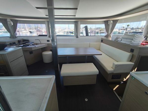 Lagoon 46 | Athina