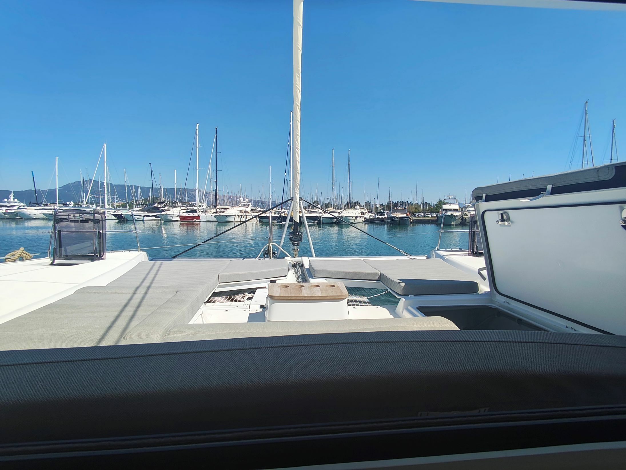 Lagoon 46 | Athina