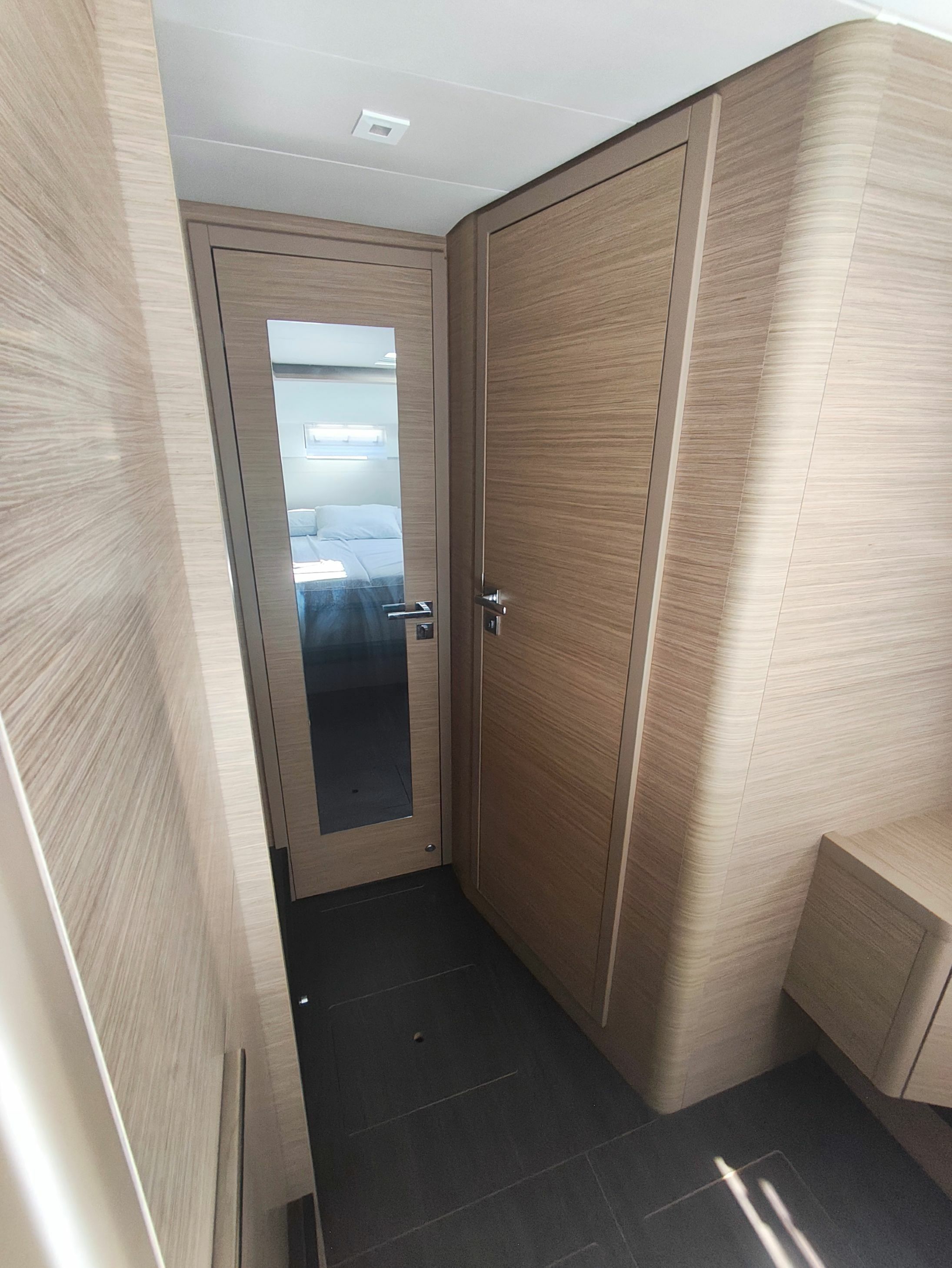 Lagoon 46 | Athina