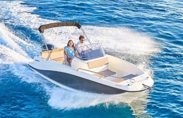 Quicksilver Activ 605 Open | 26
