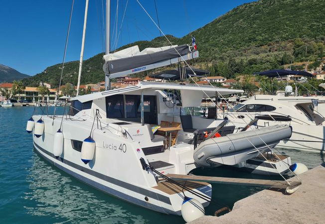 Fountaine Pajot Lucia 40 | Lucia 69